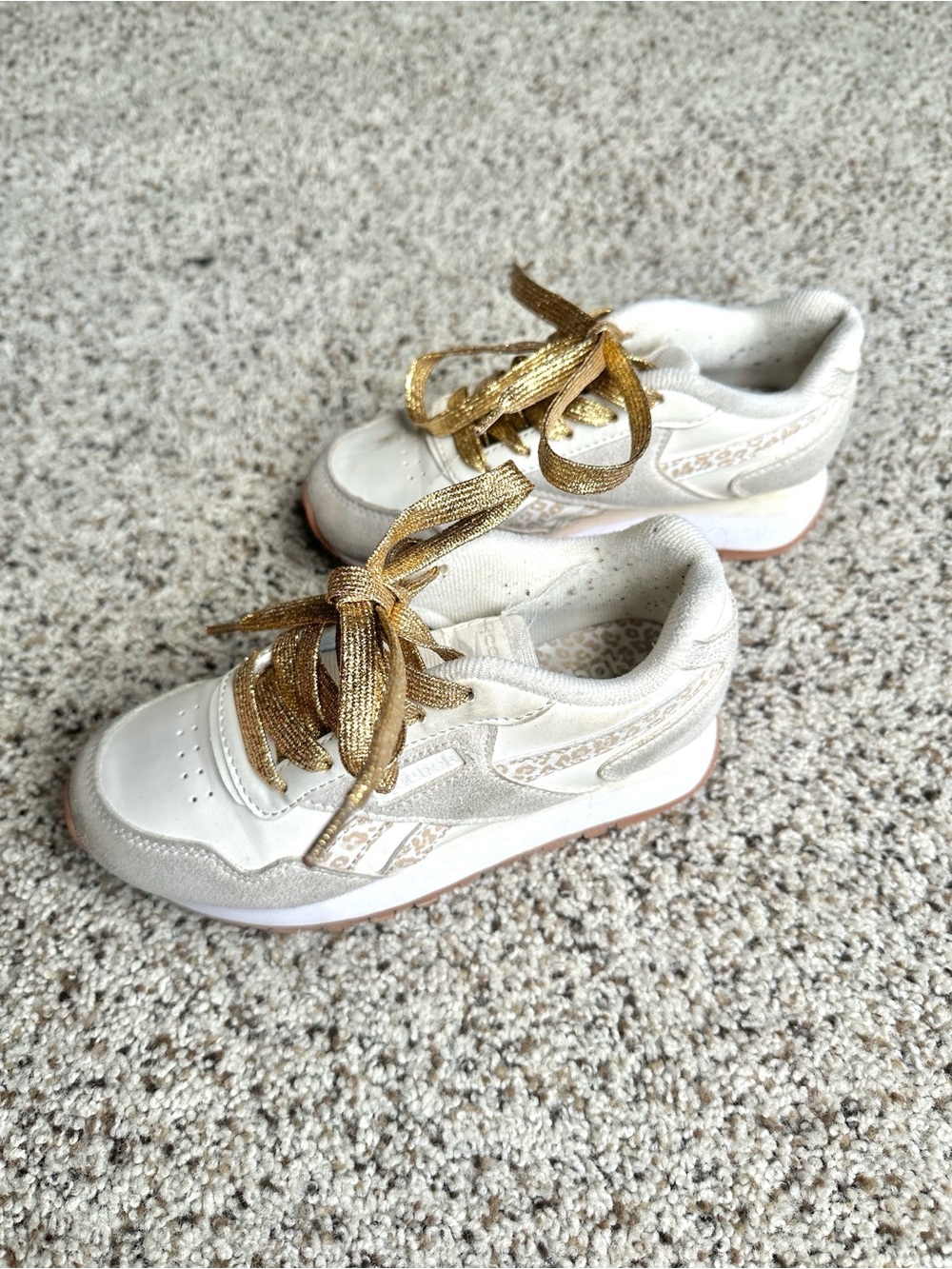 Reebok Kids Cream and Gold Glitter Lace Sneakers